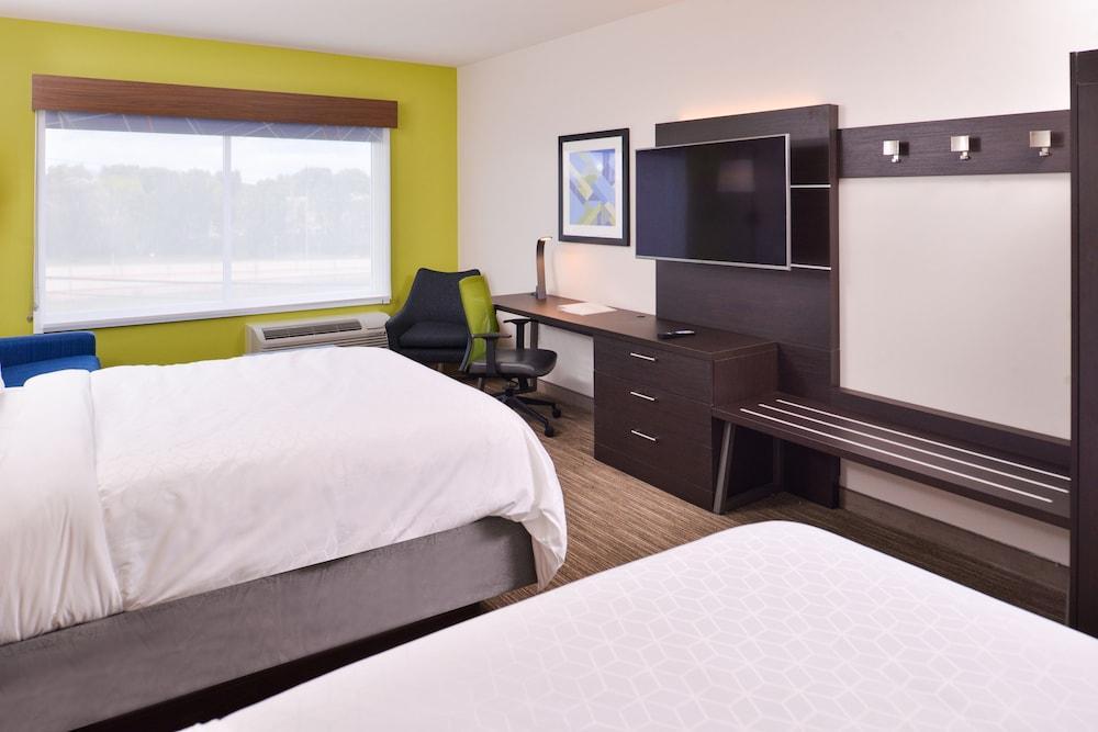 Holiday Inn Express & Suites Mall Of America - Msp Airport Bloomington Exterior photo